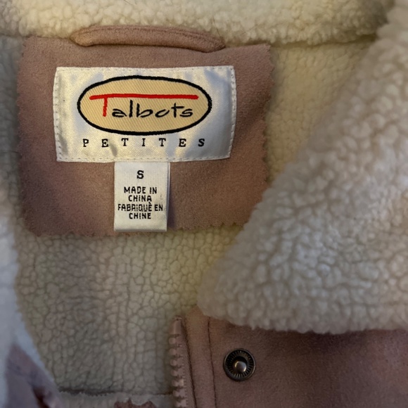 Mauve vest w Sherpa lining - Picture 3 of 5